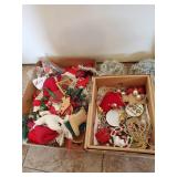 Christmas Tree Decor