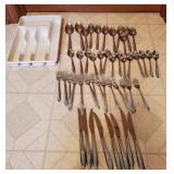 47pc Silverware Matching Set with Tray