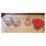4 Liquid Measuring Cups