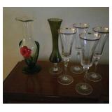 2 Art glass vases & 4 gold trimmed stems