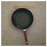 T-Fal 12" frying pan