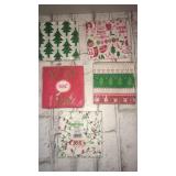 5 packs (10 count) holiday napkins