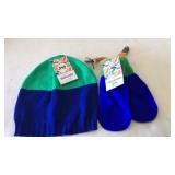 Kids hat sz 4-6x, clip on gloves