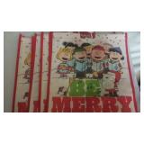 4 peanuts Christmas gift bags
