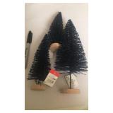 Set of 3 bottle brush trees