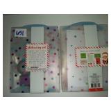 2 holiday stationery sets
