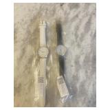 New Pair of Retro Quartz Ladies Luminous Watch