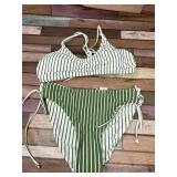 New Cupshe womenï¿½s 2pc swimsuit, size small