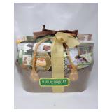 New Wine & Country Gift Basket Best By 12/24 No