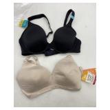 New (size 34C) Vanity Fair Women