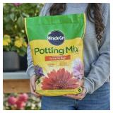 New Miracle-Gro Potting Mix 8 qt