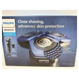 Phillips Norelco shaver 6800 gently used