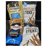 New Lot of Pretzels, Includes 2 PCs Amazon Brand