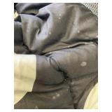 Black Polkadot white twin size comforter NEEDS