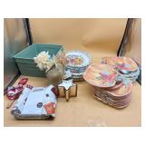 New paper plates, candle and more!