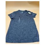 New size small women s under armour shirt