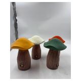 New lot of 4 decorative mushrooms.