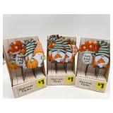 Lot Of 4 Different Style Harvest Pick 32 total