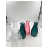 New (lot of 7) vases.