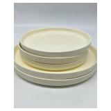 Set of 5 The Terra White Plates with Ribbed Design