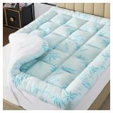 WhatsBedding 5 Inch Queen Mattress Topper Breathab
