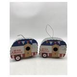 Lot Of 2 RV style bird feeders