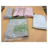 5Pcs 24"x24" silicone waterproof mats
