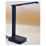 Tableside LED lamp with chargers