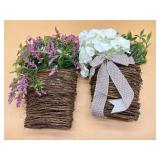 New lot of two artificial flowers