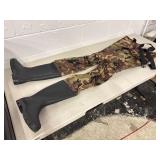 Size 10 fishing Waders