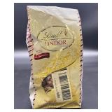 Lindt LINDOR White Chocolate Peppermint Candy Truf