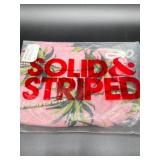 Size medium Solid & Striped The Classic Swim Short