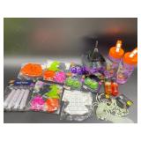 Small Halloween lot , cups , necklaces , pop it