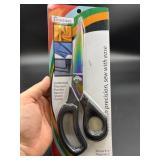 New 9.5" premium fabric scissors