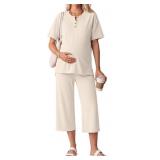 SIZE MEDIUM GREEN CAPRIS~~2 Piece Maternity Outfit