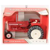 Cockshutt 1655 tractor, Ertl, 1/16 scale,