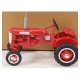 Custom, Farmall 130 tractor, Yoder, 1/16 scale,