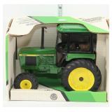 John Deere 2755 utility tractor, Ertl, 1/16 scale,