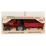 International tractor and farm wagon set, Ertl,