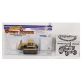 (2) pieces; Collector