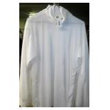 WHITE TURTLENECKS