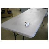 6 FOOT FOLDING TABLE