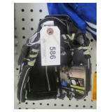 WILSON LH THROW 10" GLOVE