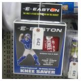 EASTON KNEE SAVER RED