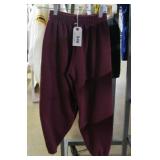 WHITEHALL TSHIRT AND SWEATPANTS