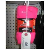 PRO FEET HOT PINK SOCKS