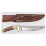 Damascus blade fixed knife w/brass hilt and antler