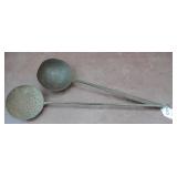 strainer & ladle