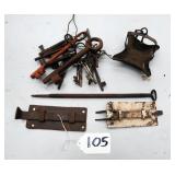 keys, Biddy lamp, slides