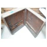 dovetailed tool chest